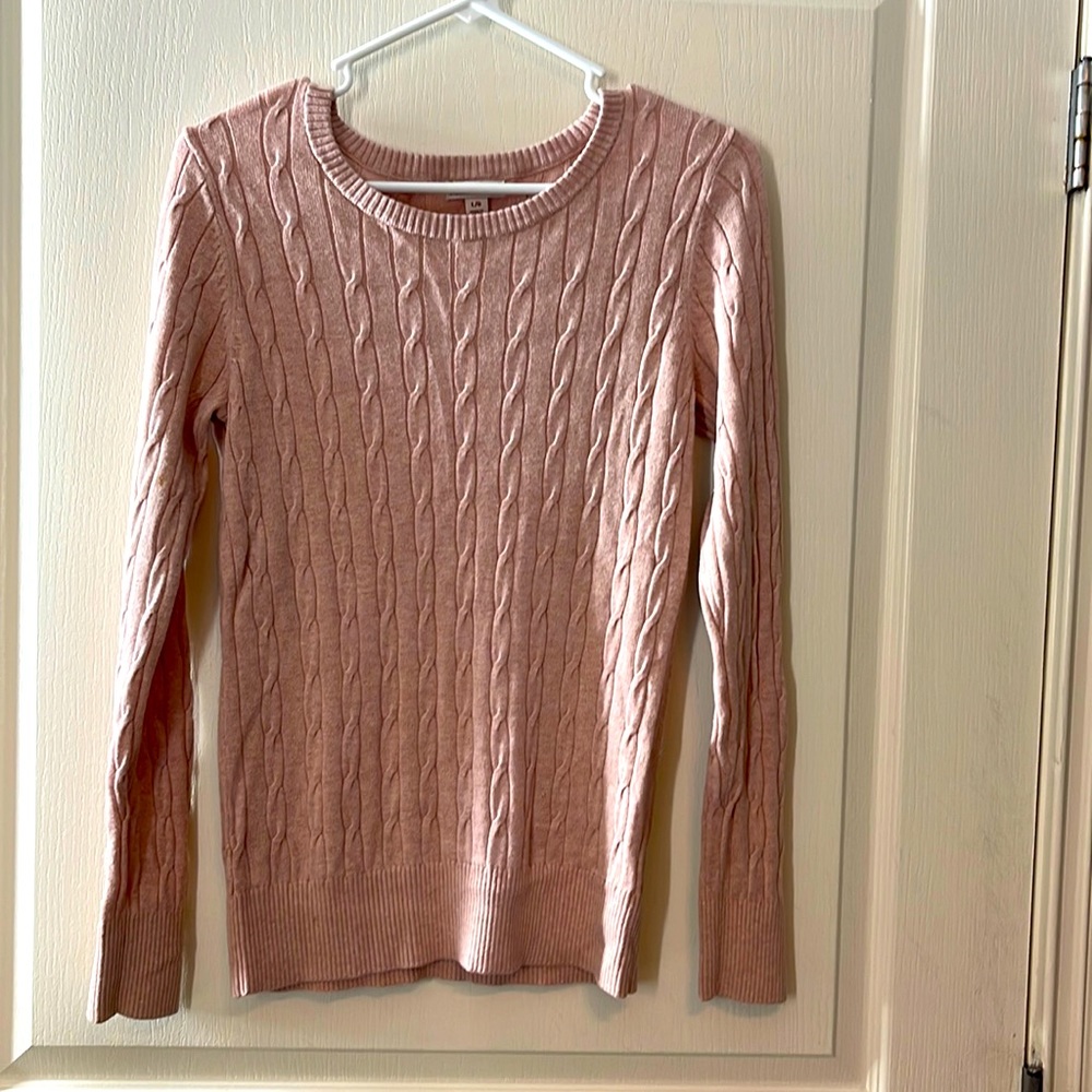 Thin pink sweater size large